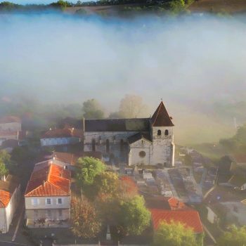 Sauvagnas – Village sous la brume Sauvagnas - Village sous la brume